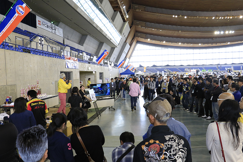 ▼熊本地震支援のための募金と参加・出展者の皆様からの善意の商品をチャイティーオークション！会場で172,171円の寄付金が集まりました。お金は「復興支援『南阿蘇かえる募金』」に寄付いたします。皆様ありがとうございました。