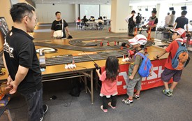 新製品スロットカーイベント